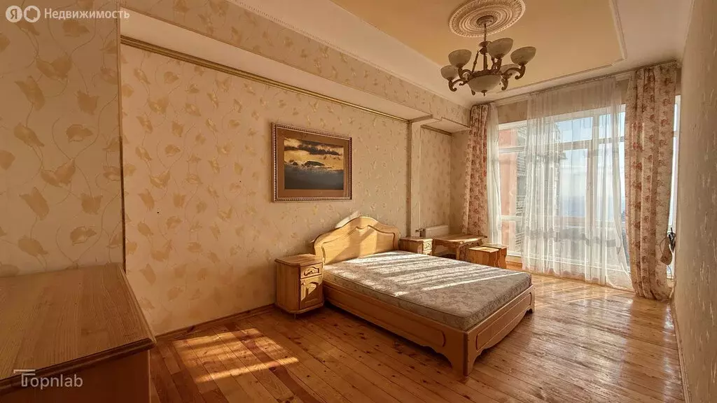 3-комнатная квартира: Ялта, Загородная улица, 17Д (62 м) - Фото 1