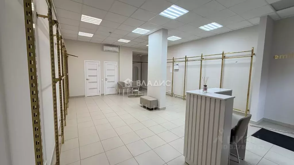 Торговая площадь в Калининградская область, Калининград ул. Профессора ... - Фото 1