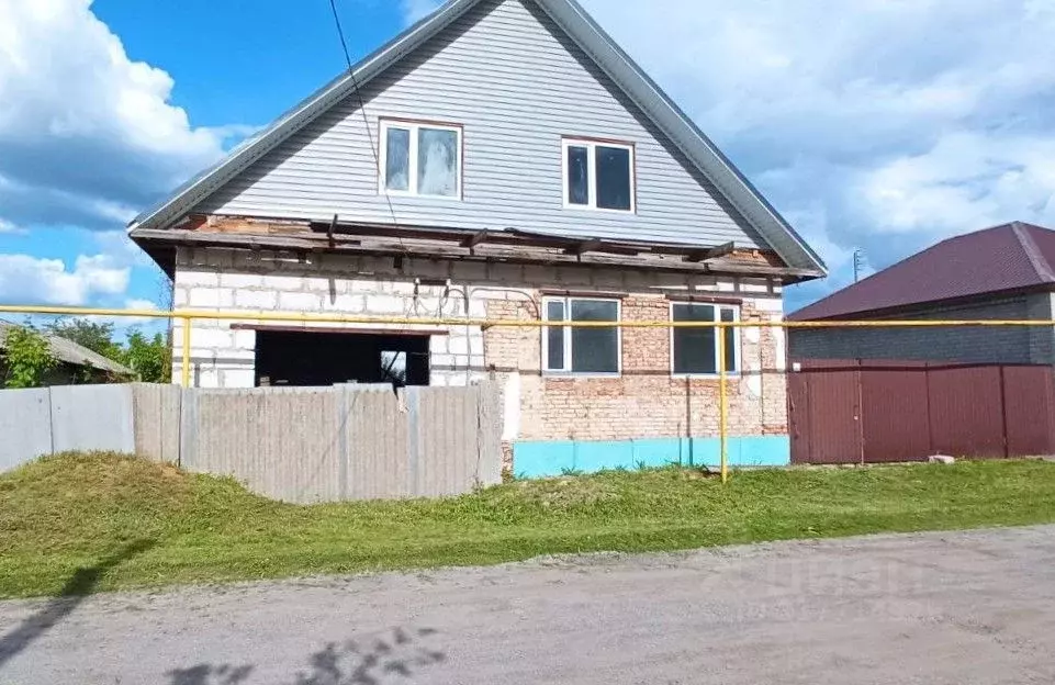 Дом в Воронежская область, Россошь ул. Володарского (47 м) - Фото 0