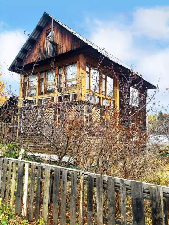 Дом в Свердловская область, Невьянский городской округ, с. Таватуй ул. ... - Фото 1