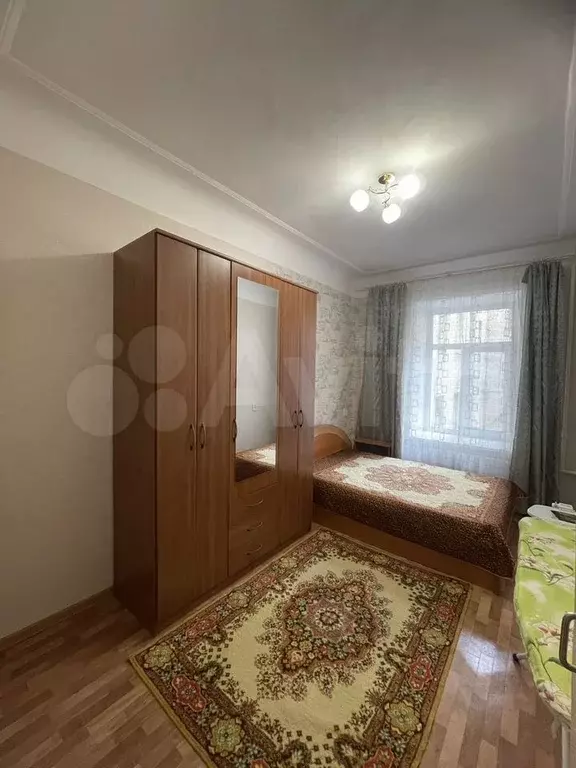 Комната 14 м в 9-к., 4/6 эт. - Фото 1