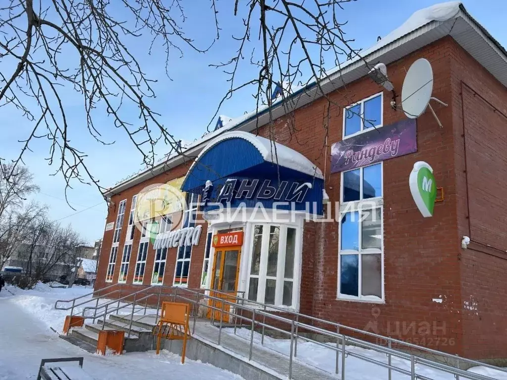 Помещение свободного назначения в Пермский край, пос. Звездный ул. ... - Фото 1