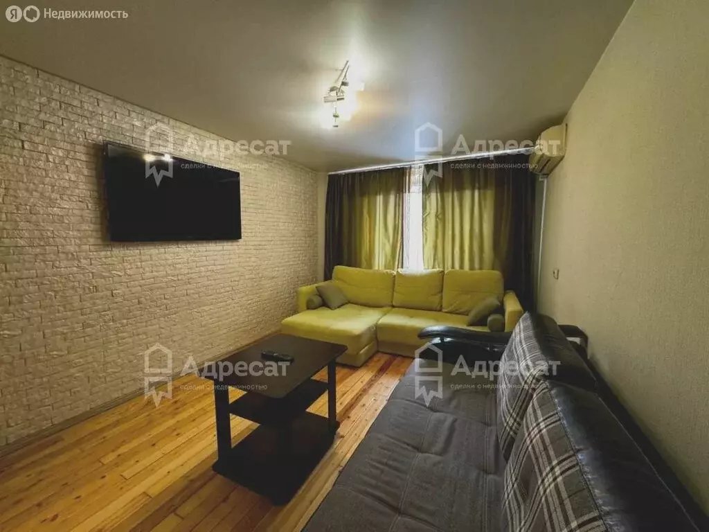 2-комнатная квартира: Волгоград, улица Космонавтов, 27 (56.7 м) - Фото 1