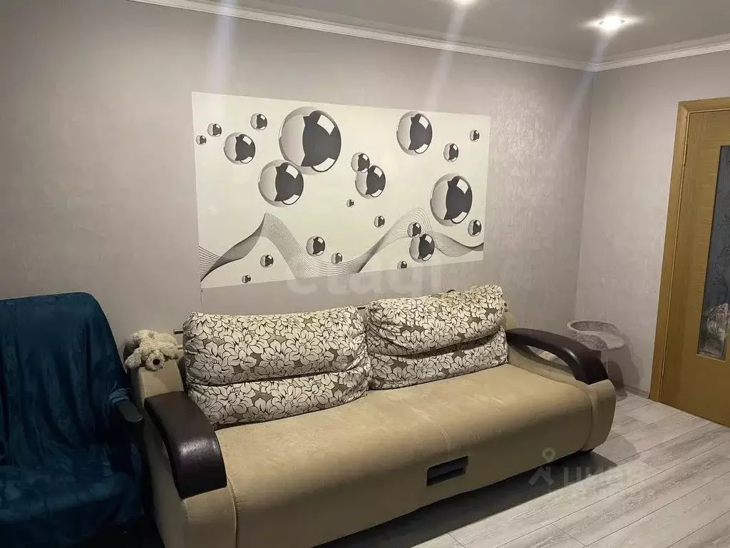 3-к кв. Калужская область, Калуга Окружная ул., 2 (61.4 м) - Фото 2