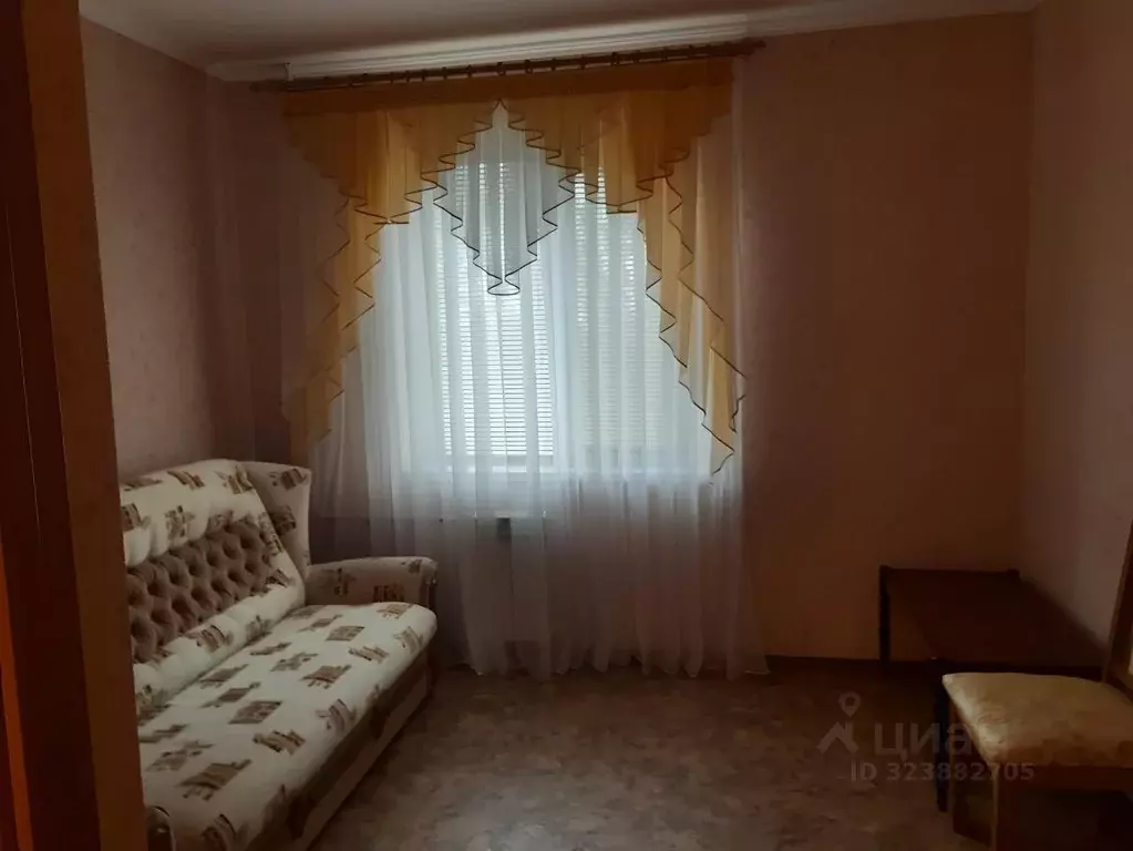 3-к кв. Крым, Щелкино Ленинский район, 1-й мкр, 11 (58.0 м) - Фото 2