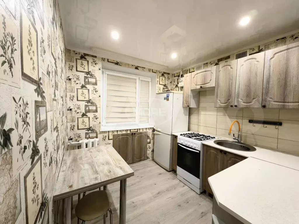 2-к. квартира, 42,9 м, 2/4 эт. - Фото 0