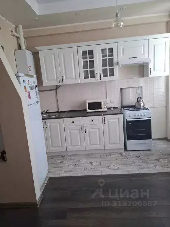 1-к кв. Краснодарский край, Сочи Адлер жилрайон, ул. Изумрудная, 42 ... - Фото 0
