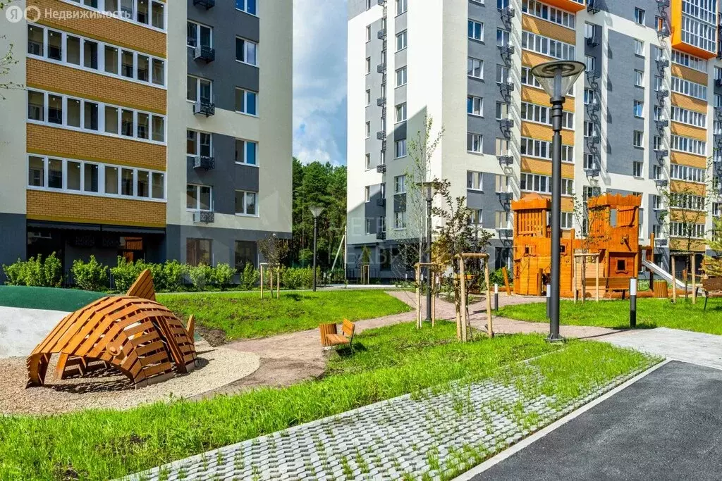 Квартира-студия: Тюмень, улица Героев Сталинградской Битвы, 3 (27 м) - Фото 1