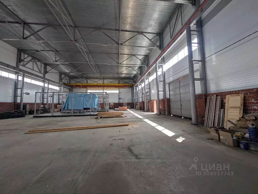 Производственное помещение в Свердловская область, Среднеуральск ул. ... - Фото 1