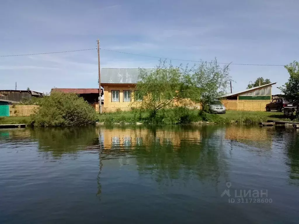 Дом в Свердловская область, Красноуфимский район, д. Голенищево ... - Фото 0