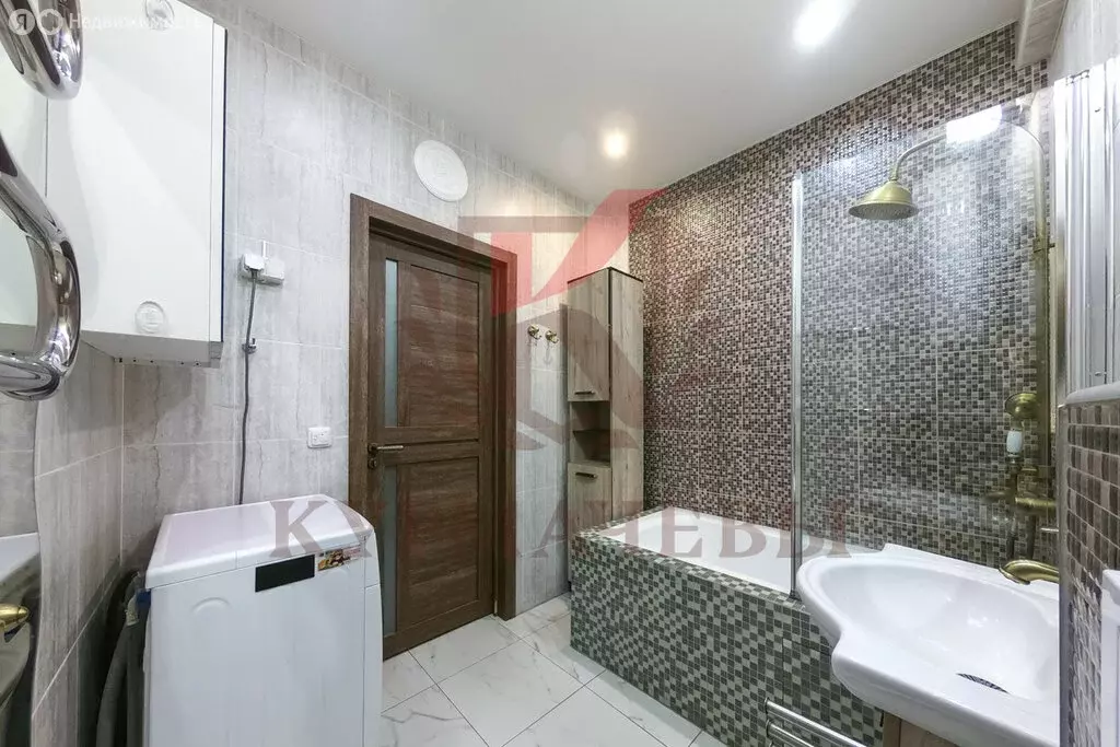 2-комнатная квартира: Екатеринбург, Кузнечная улица, 79 (59 м) - Фото 2