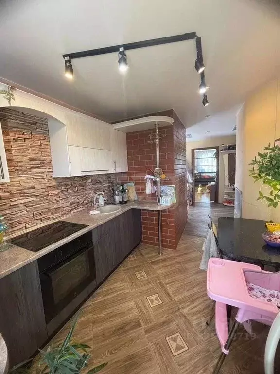 Дом в Кировская область, Слободской район, Вахруши пгт Базарная ул. ... - Фото 1