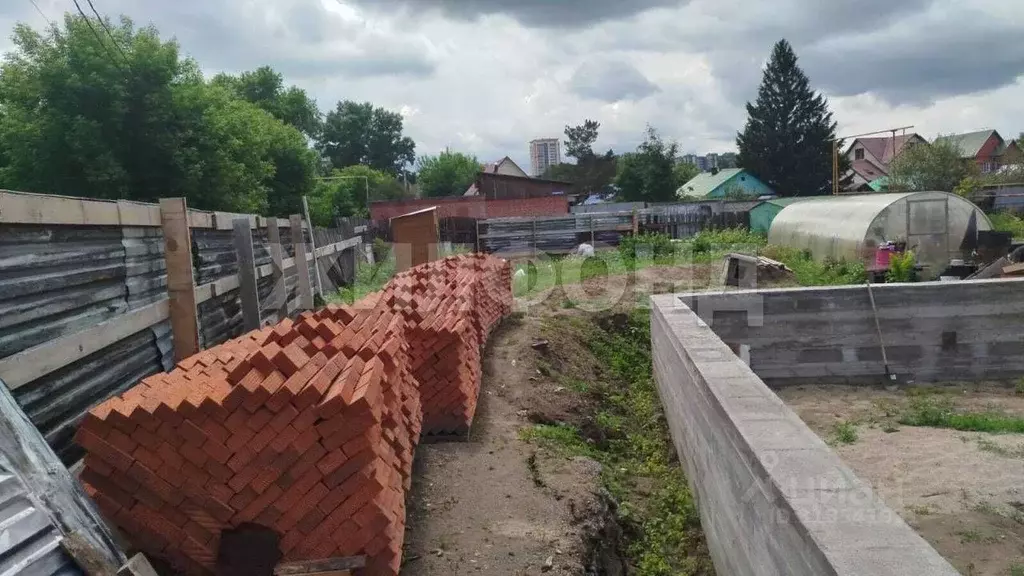 Участок в Новосибирская область, Новосибирск Затон мкр, ул. Заобская ... - Фото 1