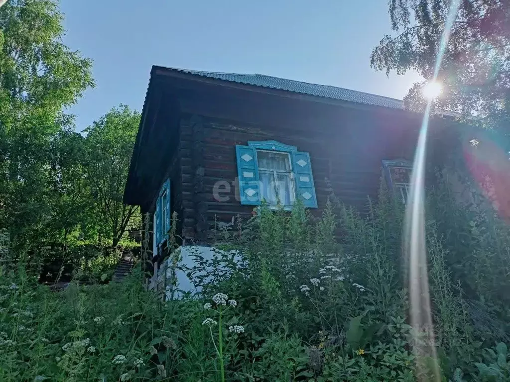 Дом в Кемеровская область, Междуреченск Кузбасская ул., 27 (49 м) - Фото 0