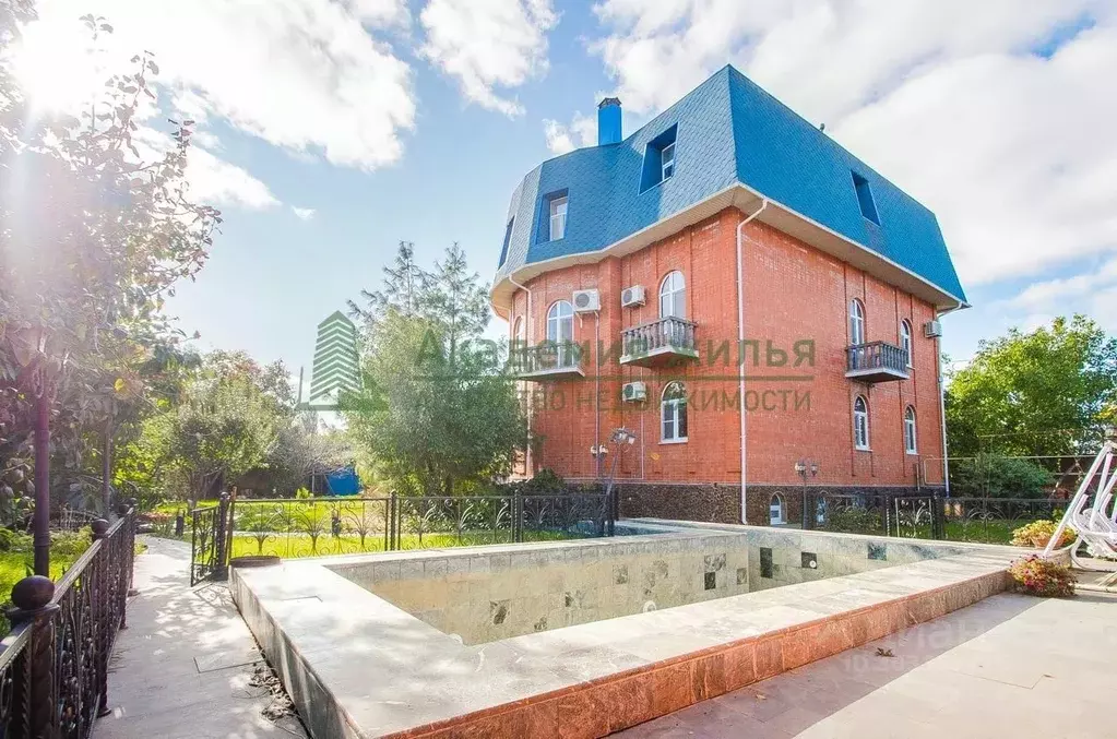 Дом в Саратовская область, пос. Дубки ул. Овражная, 8 (520 м) - Фото 0