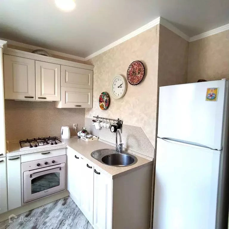 Продаётся 3-к квартира, 60.8 м - Фото 1