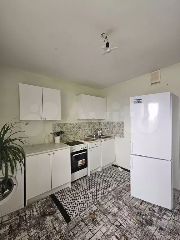 1-к. квартира, 40 м, 7/16 эт. - Фото 0