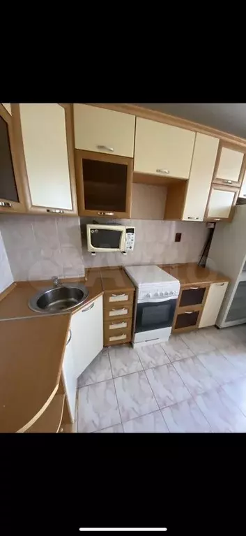 3-к. квартира, 60 м, 2/9 эт. - Фото 0