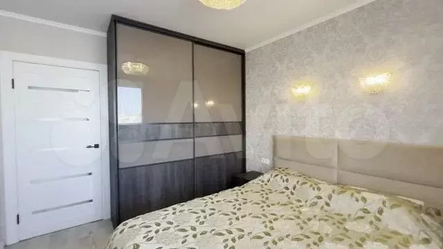 3-к. квартира, 80 м, 9/9 эт. - Фото 1