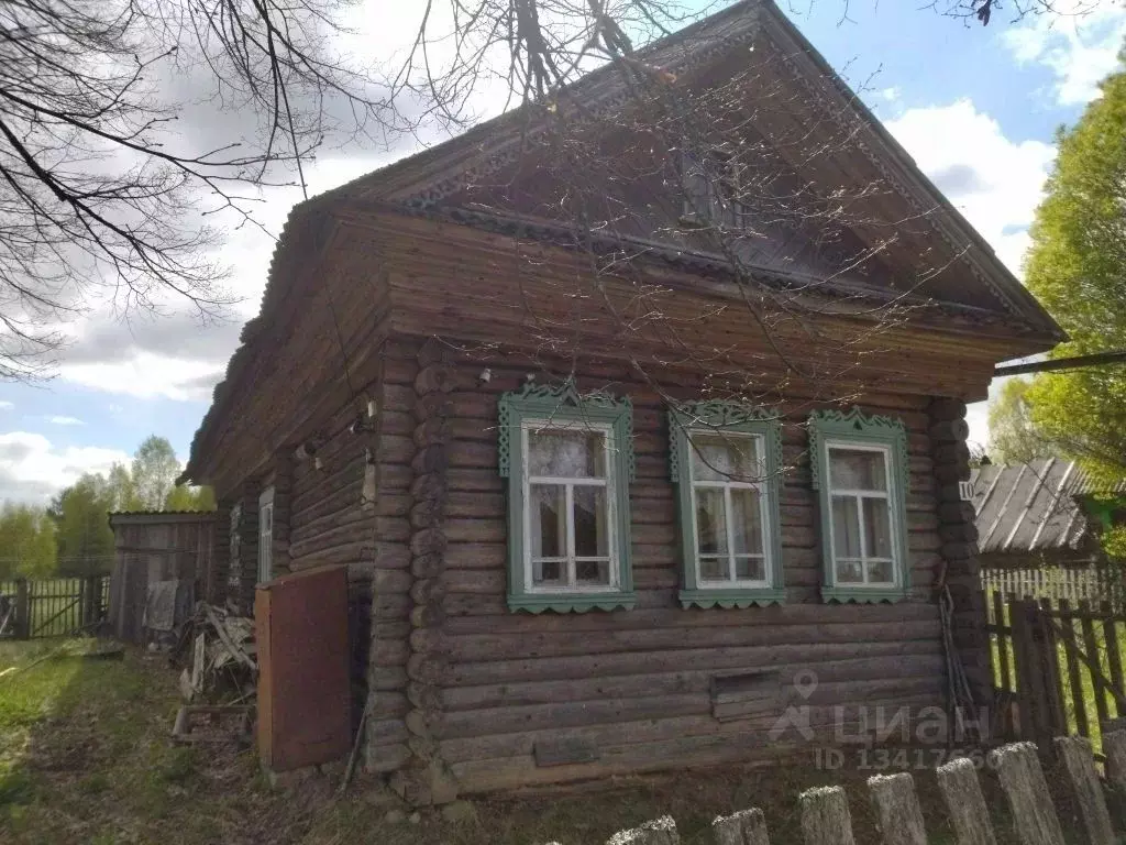 Дом в Ивановская область, Верхнеландеховское городское поселение, д. ... - Фото 1