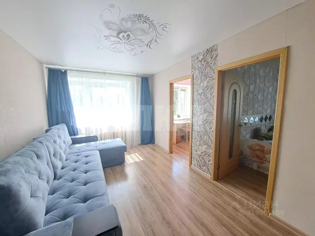 4-к кв. Вологодская область, Сокол ул. Кирова, 38 (62.0 м) - Фото 0