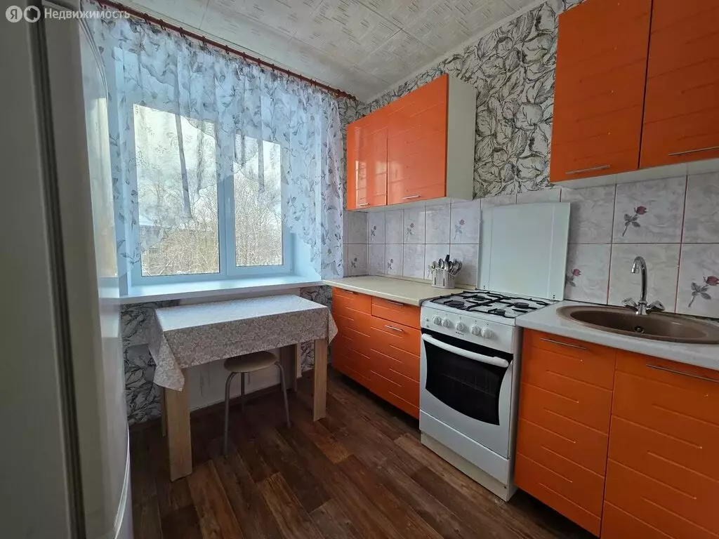 2-комнатная квартира: Череповец, Устюженская улица, 20 (45 м) - Фото 1