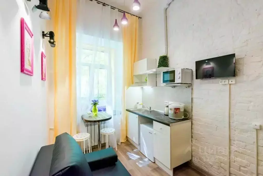 1-к кв. Санкт-Петербург наб. Реки Фонтанки, 83 (16.0 м) - Фото 0