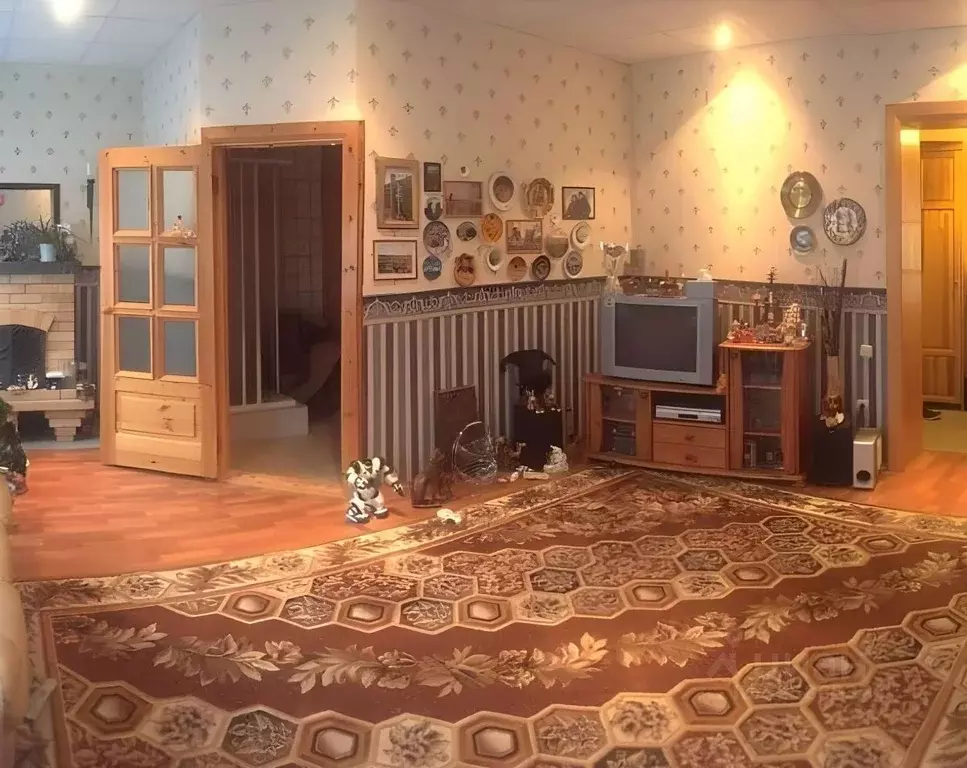 3-к кв. Мурманская область, Печенгский муниципальный округ, Никель пгт ... - Фото 2