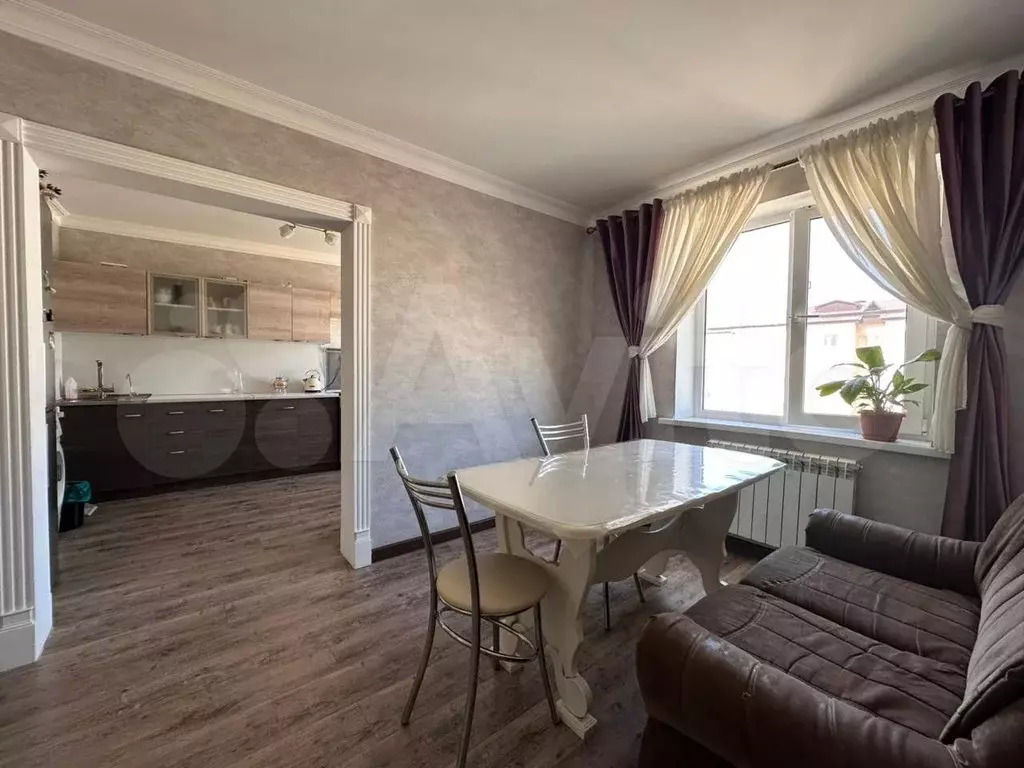 3-к. квартира, 99,5 м, 9/10 эт. - Фото 0
