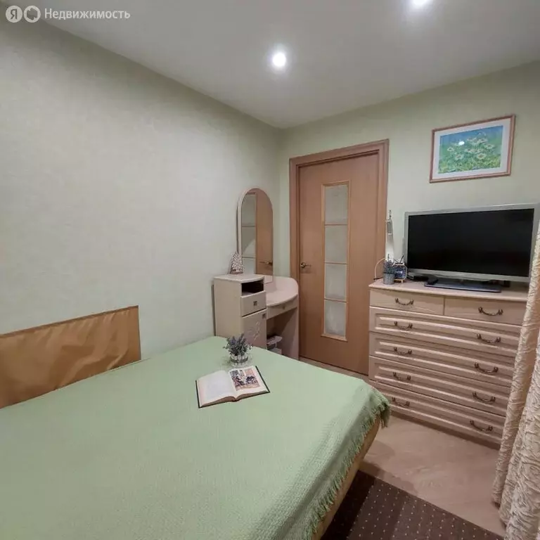 3-комнатная квартира: Киров, улица Ленина, 102В (54 м) - Фото 1