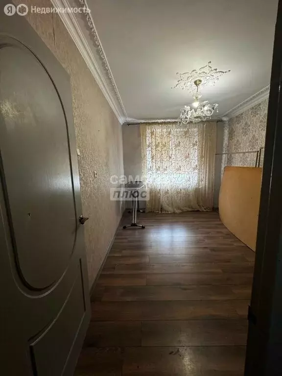2-комнатная квартира: город Кизилюрт, улица Гамзата Цадаса, 4 (56 м) - Фото 1