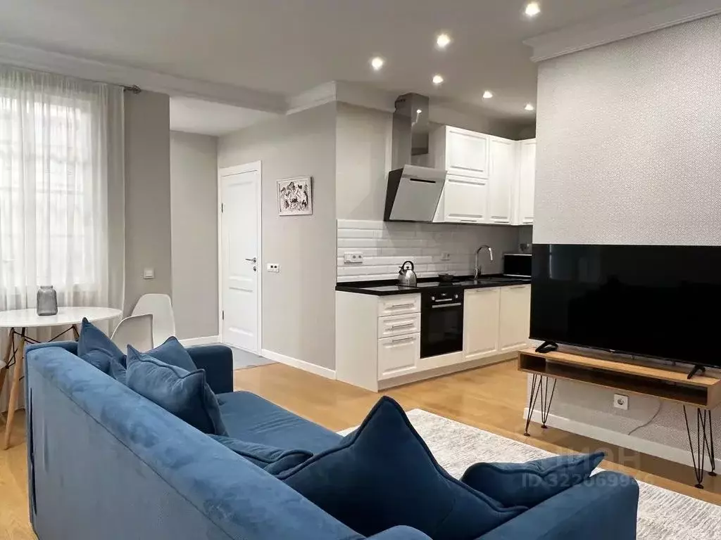 Студия Удмуртия, Ижевск ул. Максима Горького, 163 (50.0 м) - Фото 1