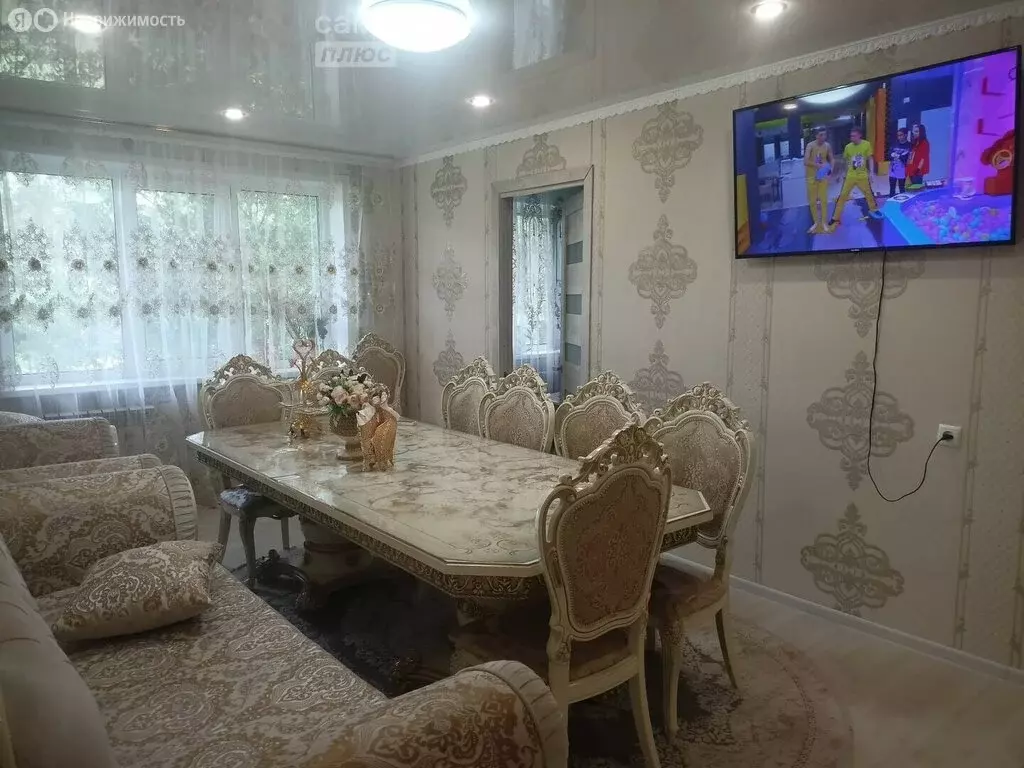 3-комнатная квартира: Тольятти, бульвар 50 лет Октября, 63 (55.6 м) - Фото 0