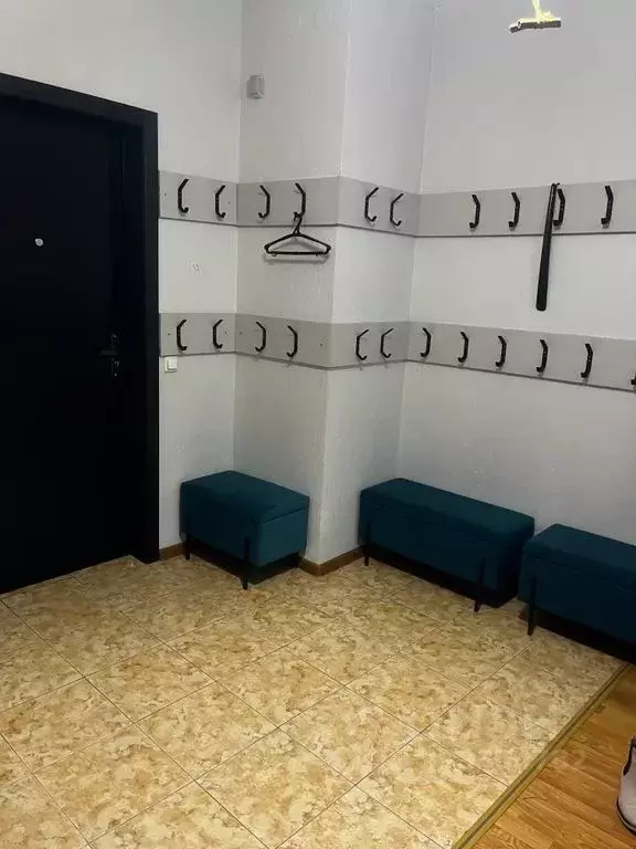 2-к кв. Псковская область, Псков ул. Кузбасской Дивизии, 28Б (80.0 м) - Фото 1