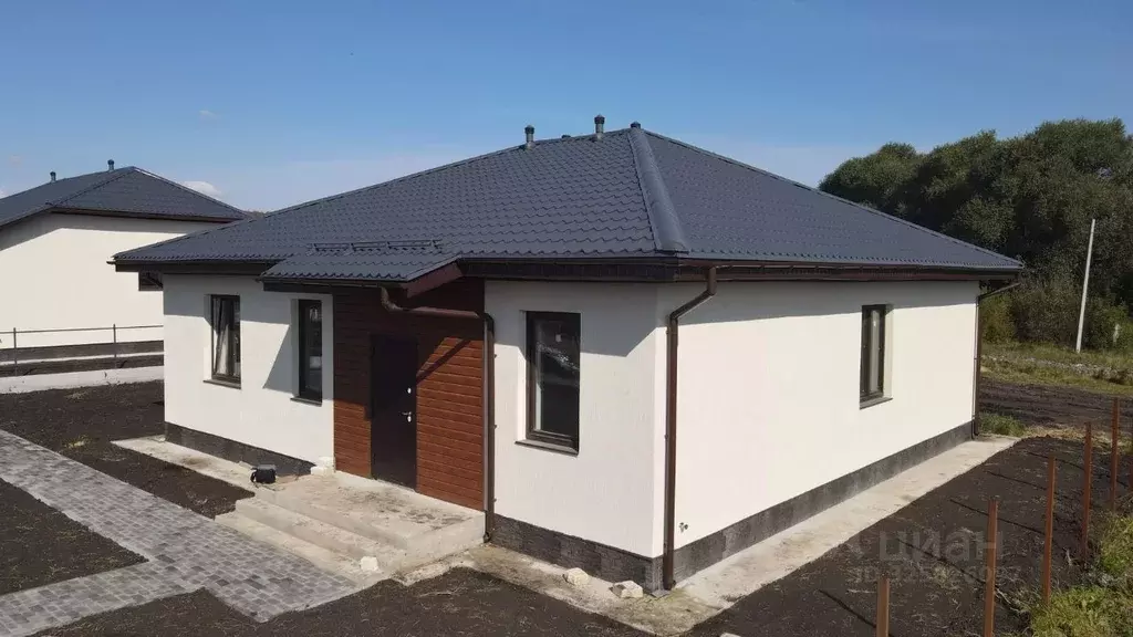 Дом в Челябинская область, Сосновский муниципальный округ, пос. ... - Фото 1