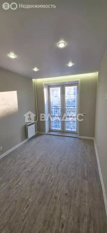 2-комнатная квартира: село Чигири, улица Василенко, 5/3 (50 м) - Фото 2