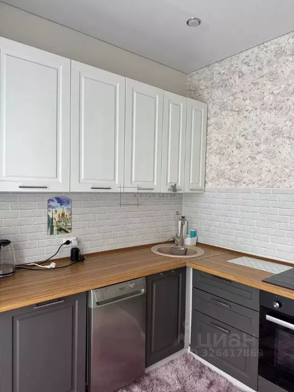 2-к кв. Новосибирская область, Новосибирск ул. Ясный Берег, 13 (54.0 ... - Фото 2