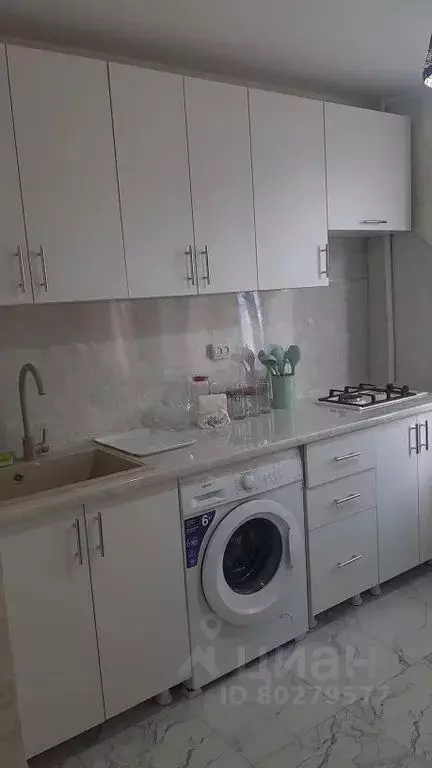 1-к кв. Дагестан, Дербент ул. Х. Тагиева, 37А (34.0 м) - Фото 1