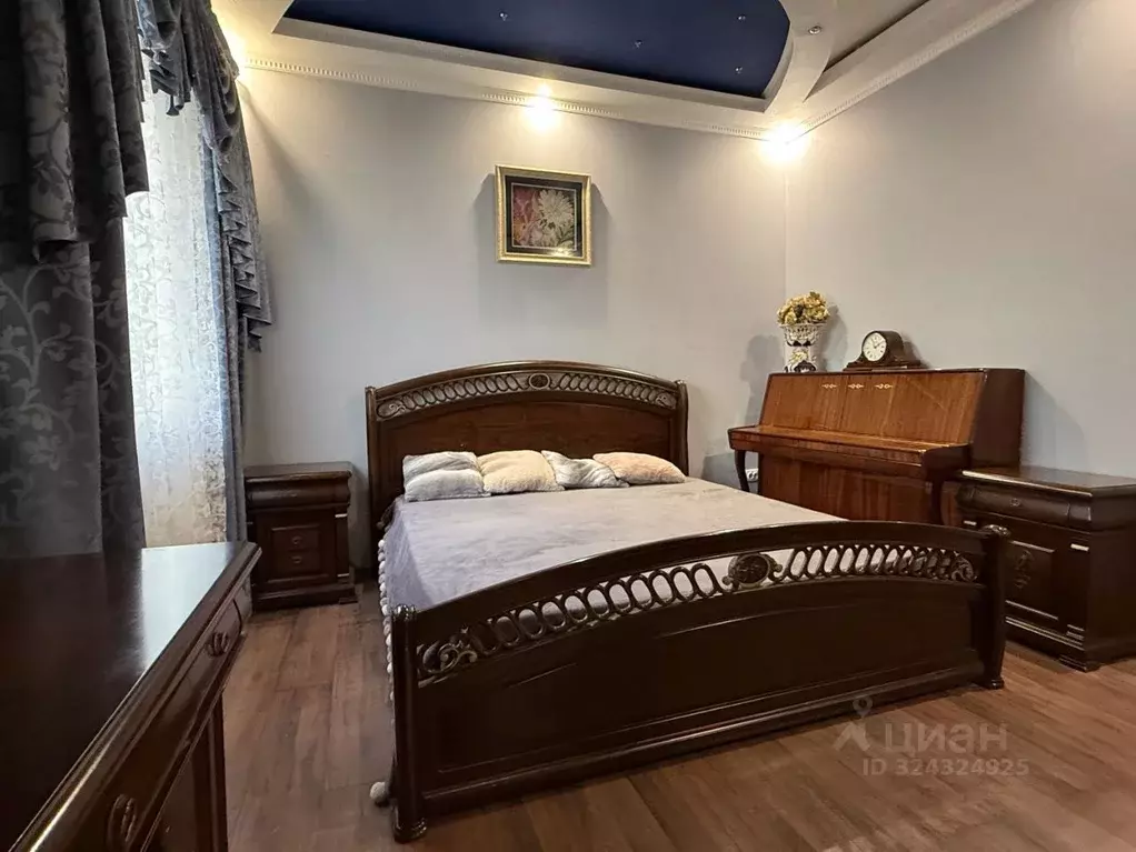 2-к кв. Ставропольский край, Пятигорск ул. Власова, 40 (80.0 м) - Фото 1