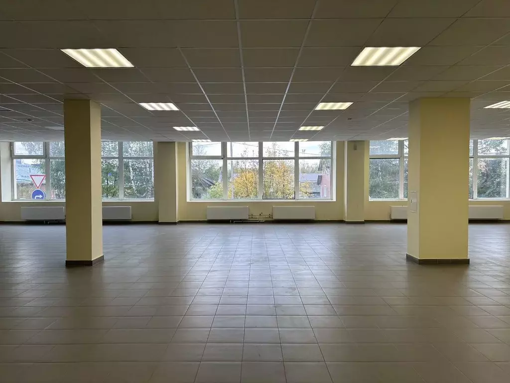 Помещение свободного назначения в Московская область, Дубна просп. ... - Фото 0