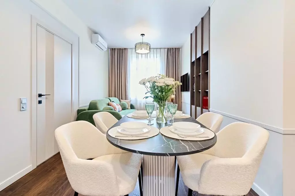 2-к кв. Санкт-Петербург пл. Искусств, 4 (53.0 м) - Фото 0