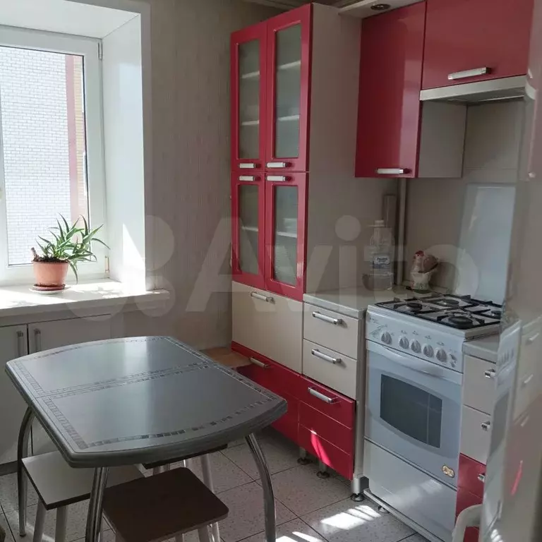 3-к. квартира, 60 м, 3/6 эт. - Фото 1