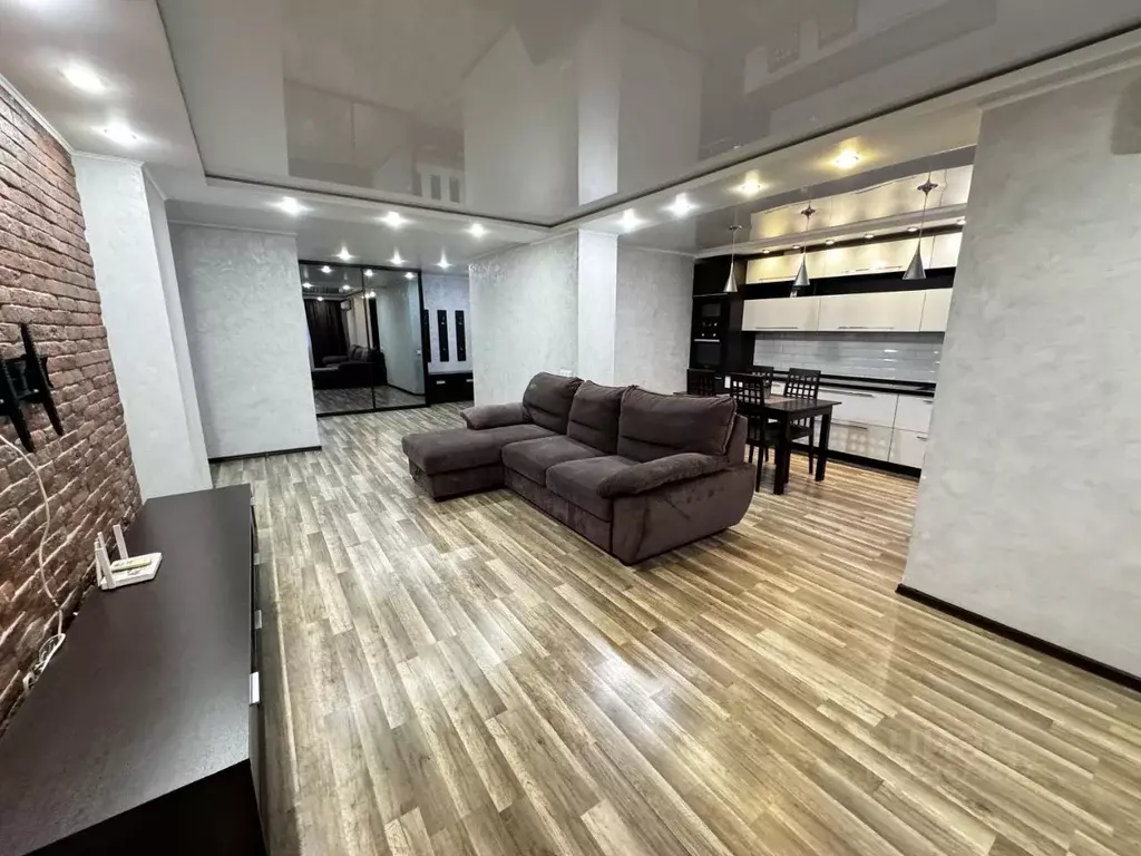 3-к кв. Саратовская область, Саратов ул. Имени В.С. Зарубина, 51 ... - Фото 2