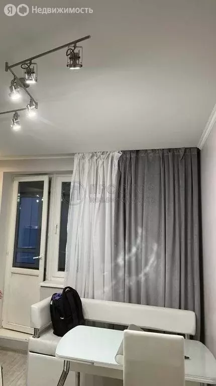 2-комнатная квартира: Одинцово, Кутузовская улица, 17 (56 м) - Фото 1