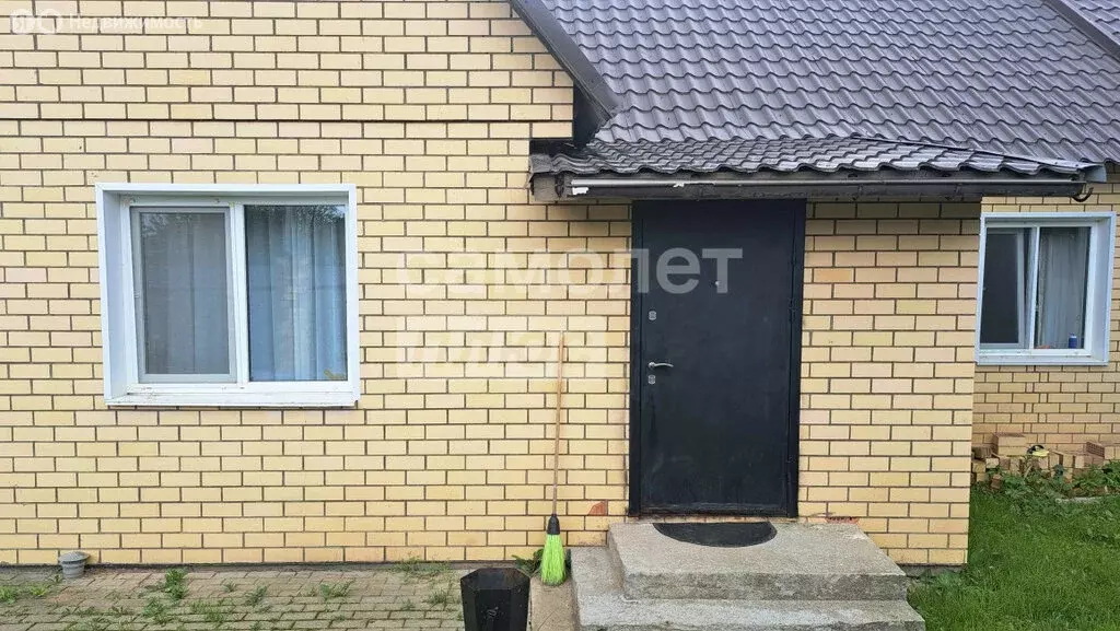 Дом в Смоленский муниципальный округ, деревня Ковалевка (130 м) - Фото 0