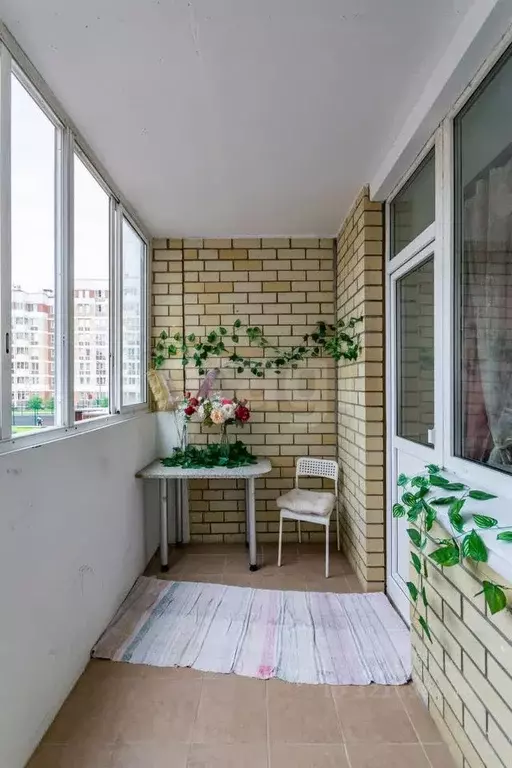 Студия Свердловская область, Екатеринбург ул. Счастливая, 4 (28.6 м) - Фото 1