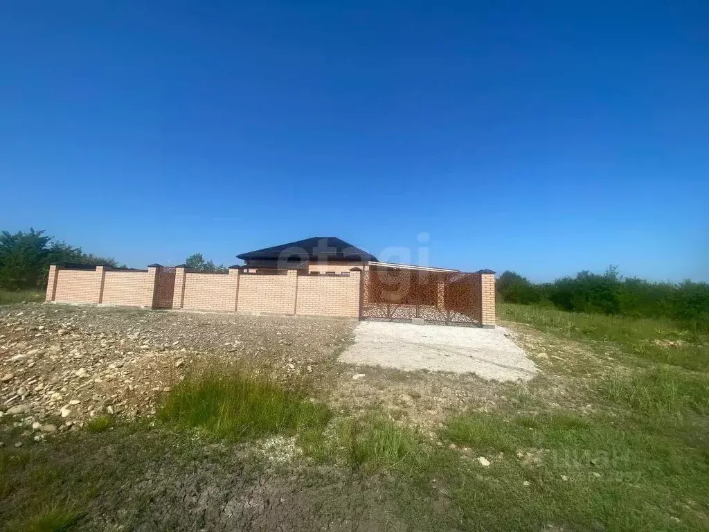 Дом в Адыгея, Майкоп ул. Тембота Керашева (126 м) - Фото 1