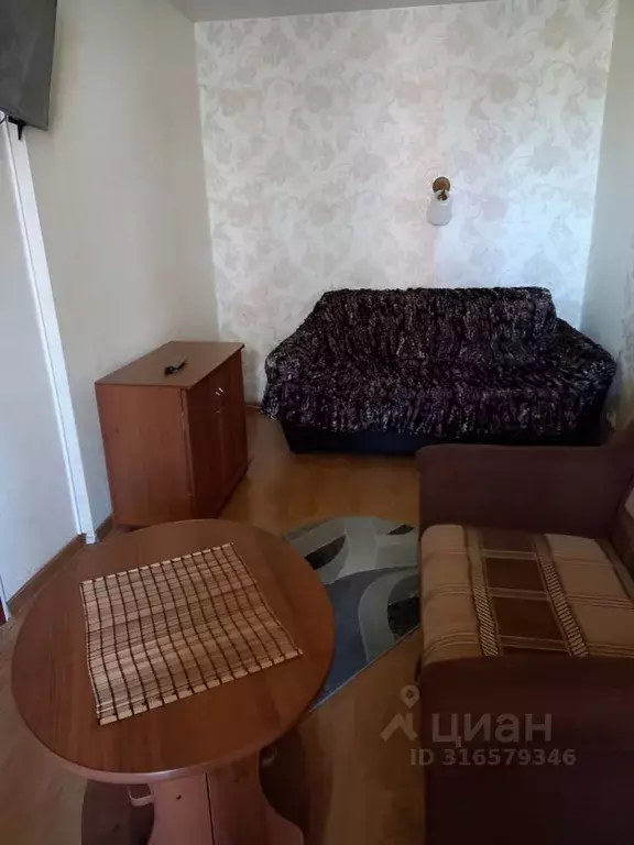 Комната Москва, Москва, Щербинка ул. Юбилейная, 8 (13.0 м) - Фото 1