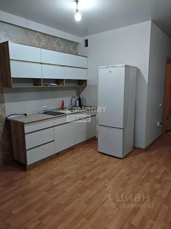Студия Челябинская область, Челябинск просп. Краснопольский, 13А (31.0 ... - Фото 0