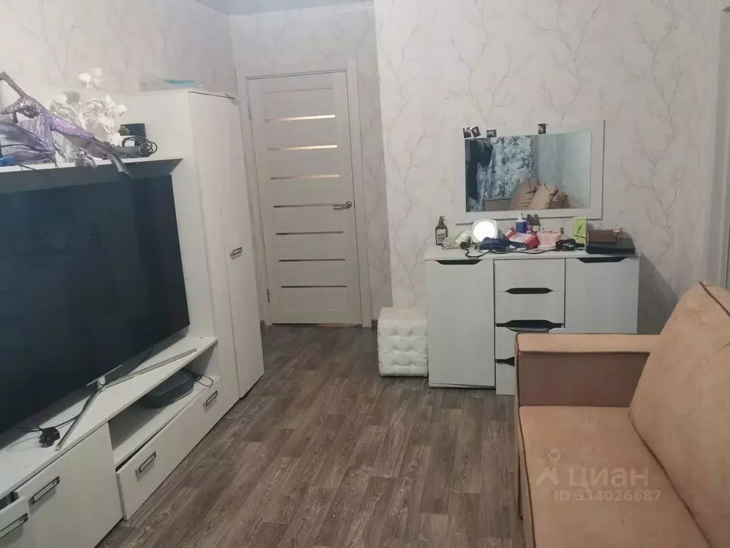 3-к кв. Ленинградская область, Тихвин 1-й мкр, 26 (54.0 м) - Фото 2